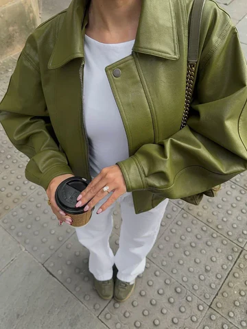 Oversized PU-Leren Jas met Knoopsluiting – Streetstyle Statement